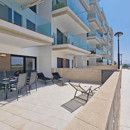 Beachfront Luxury Apartments By Nras Arenales del Sol Room photo