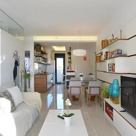 Beachfront Luxury Apartments By Nras Arenales del Sol Room photo