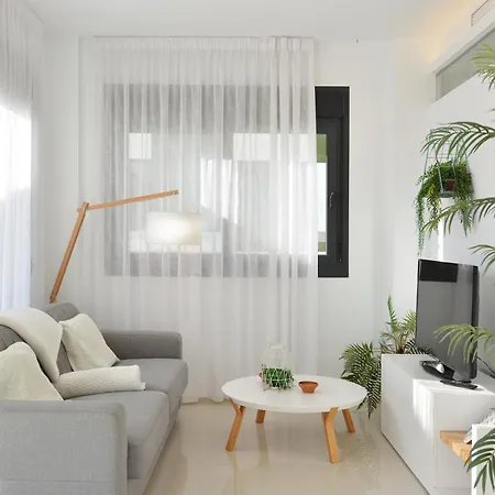Beachfront Luxury Apartments By Nras Arenales del Sol Room photo