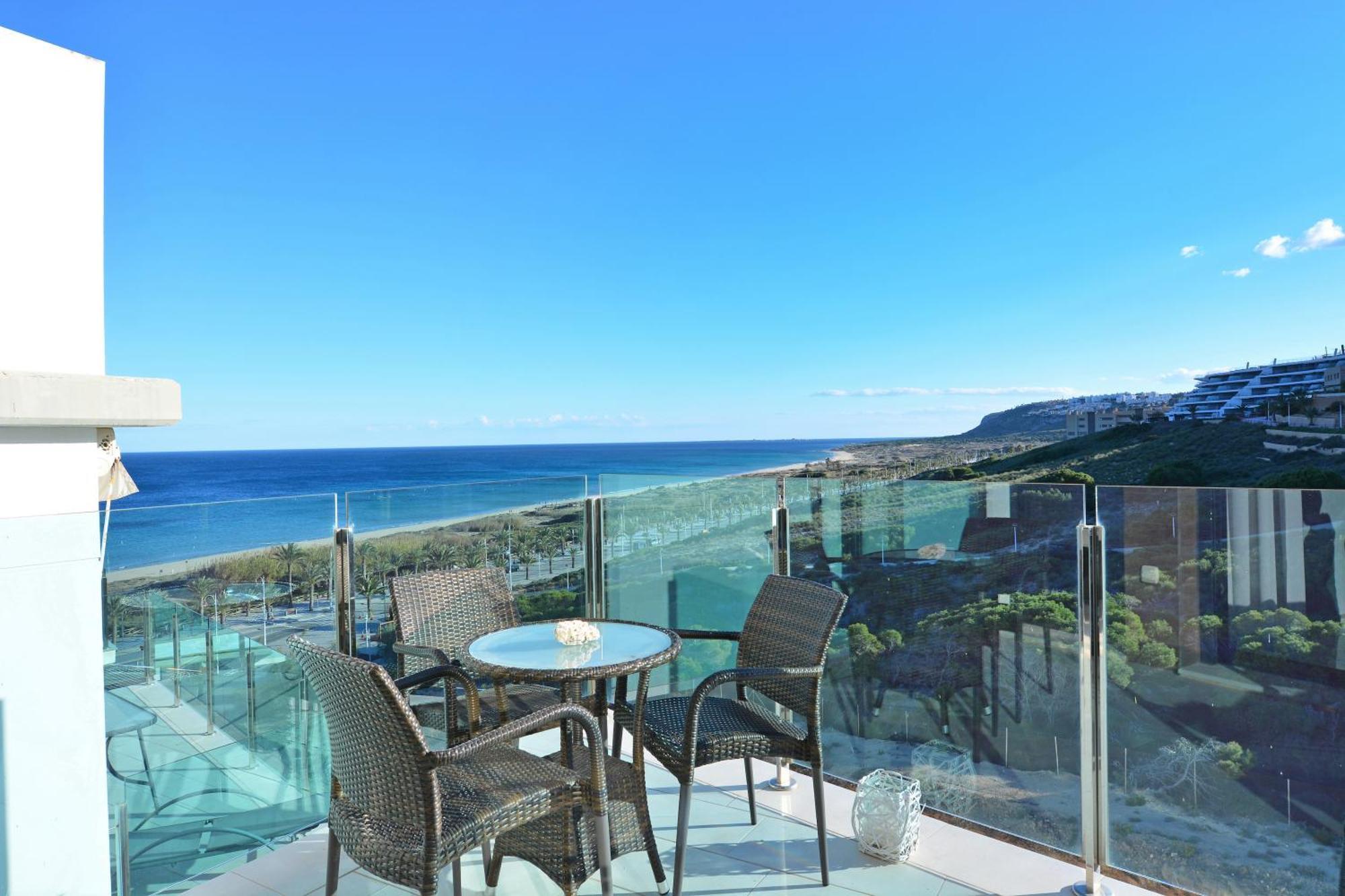 Appartamento Beachfront Luxury By Nras *