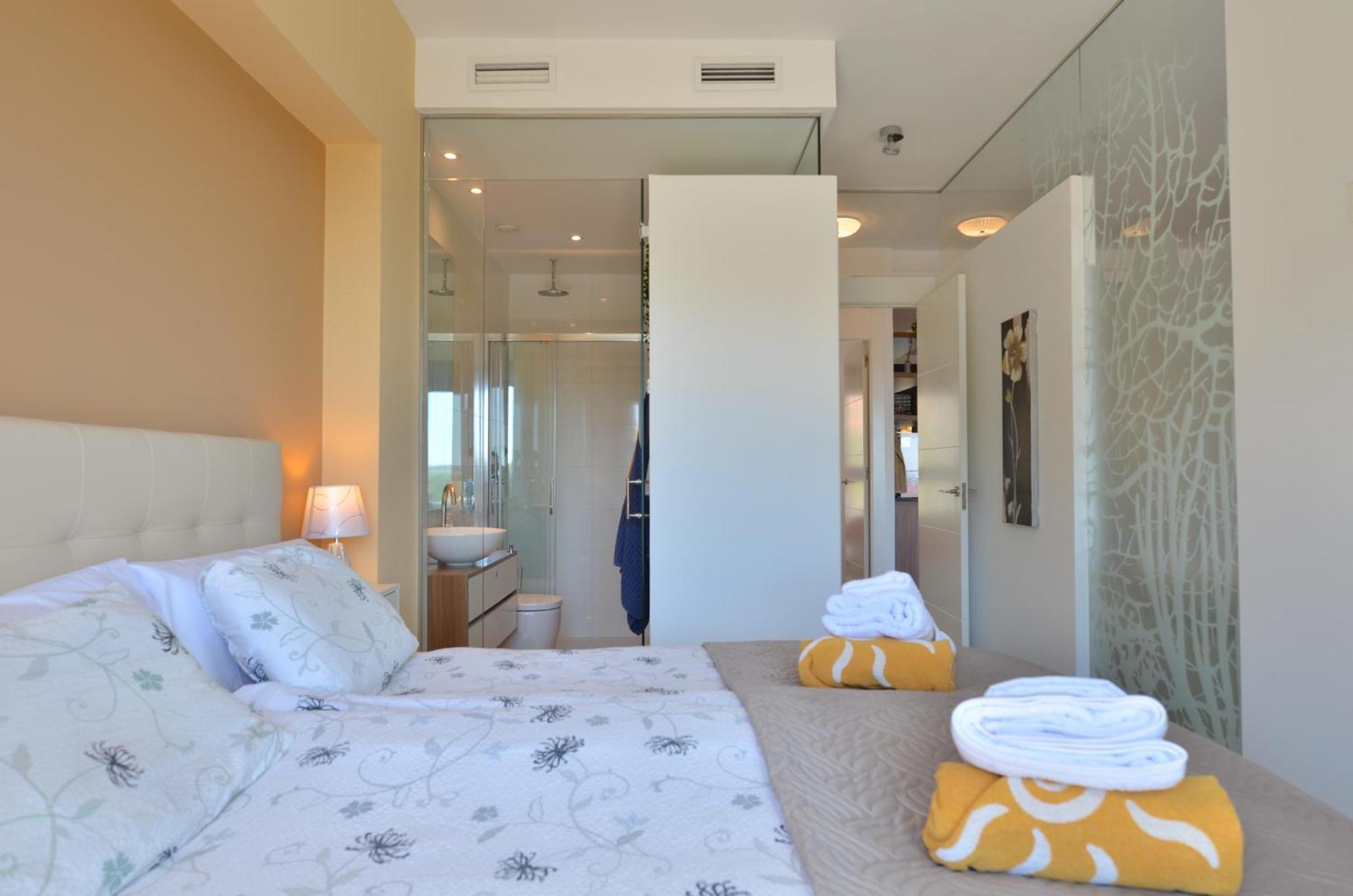 Appartamento Beachfront Luxury By Nras Arenales del Sol