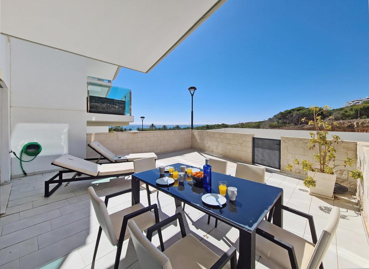 Beachfront Luxury By Nras Apartment