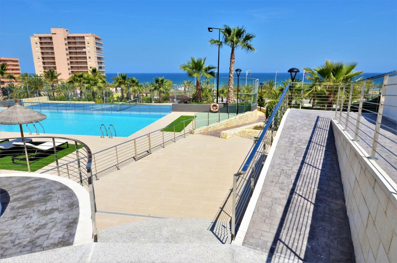 Beachfront Luxury By Nras Apartment *